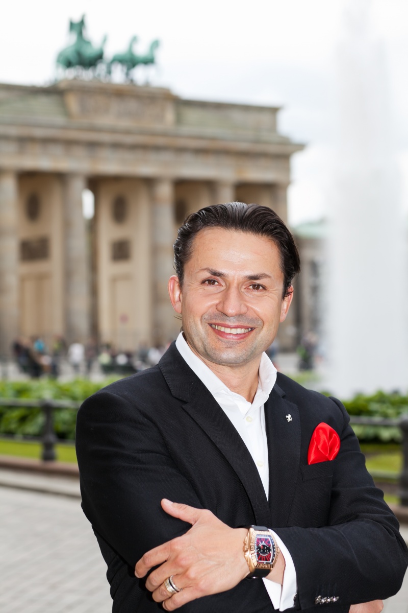 Datei:Holger thorsten schubart berlin.jpg – schubart.wiki